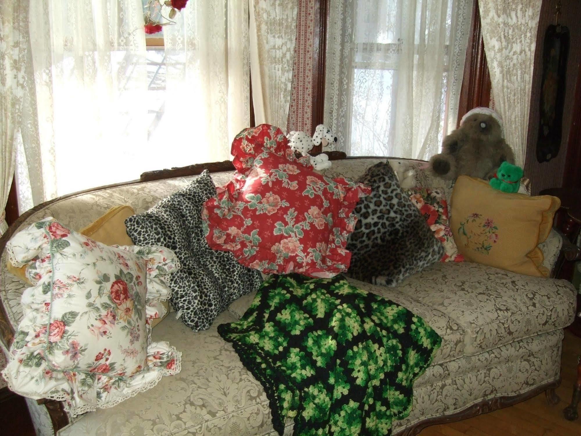 Enchanted Nights Bed & Bath Кіттері Екстер'єр фото